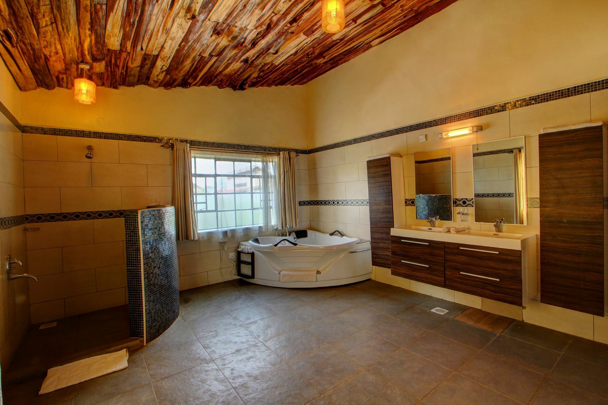 Naivasha Kongoni Lodge - Lakefront Getaway Экстерьер фото